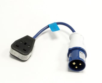 picture of Fly Lead - 16 amp 240v Plug to 13 amp Socket - 1.5mm 3 Core Blue Cable - [HC-FL16]