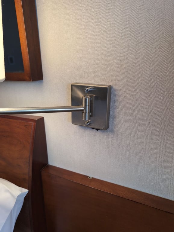 Enchufes Desgastado  (Malo)