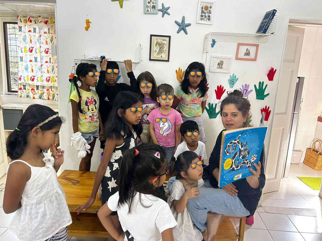 Another mixed-age, mixed-interest bunch enraptured by a story