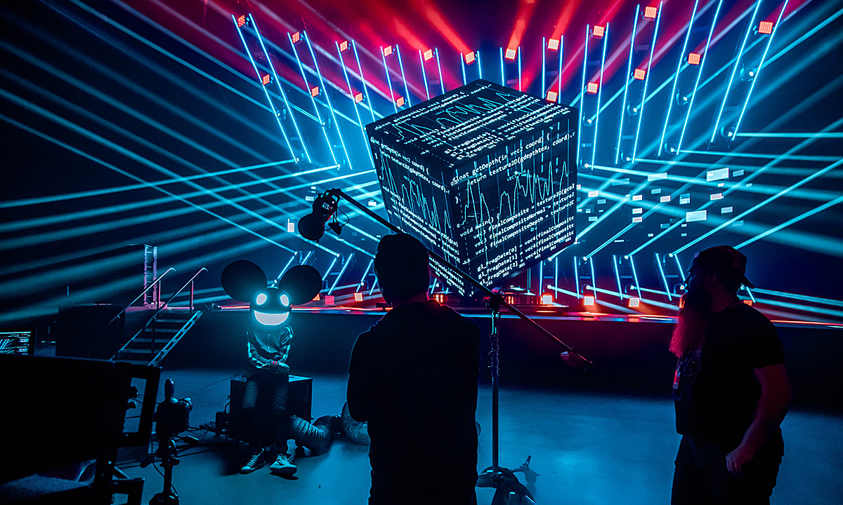 The Mau5head makes an appearance at Toronto rehearsal. Photo credit: Leah Sems
