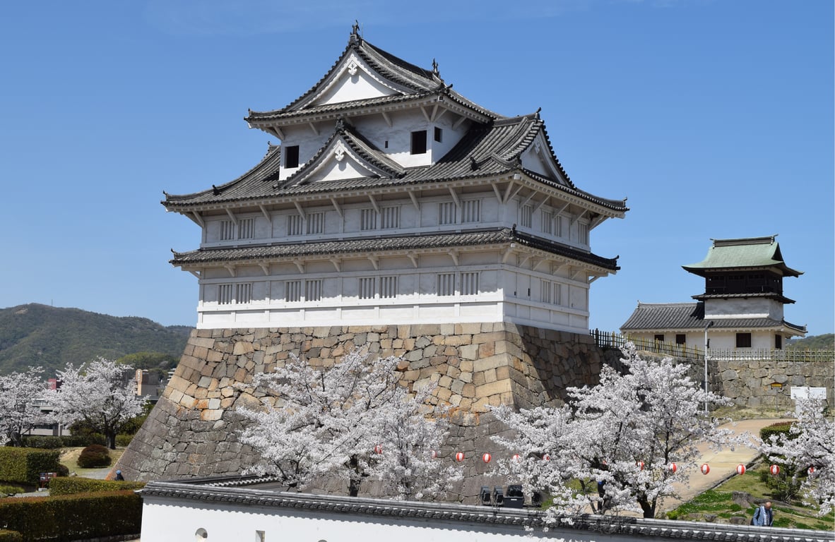 (Source: https://fukuyamajo.jp/tw/tw_miru/tw_fushimiyagura/ )