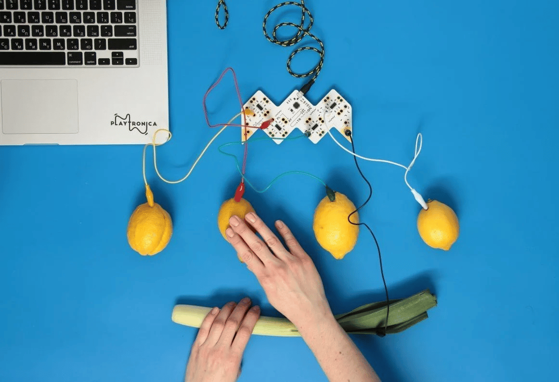 Playtron 的官方產品照
https://shop.playtronica.com/products/playtron