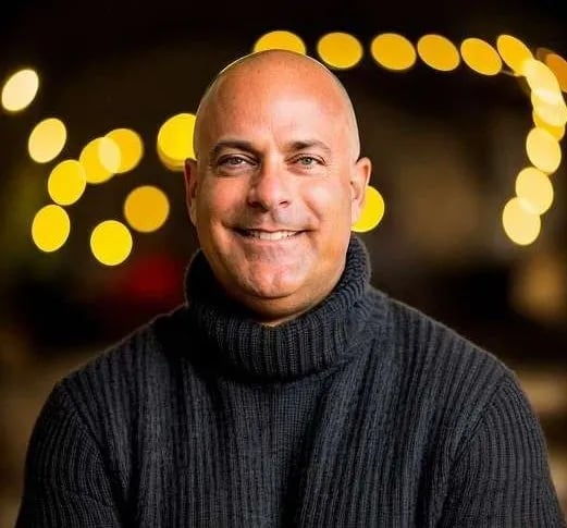 133: Ralph Velasco | Exploring the World Through the Lens