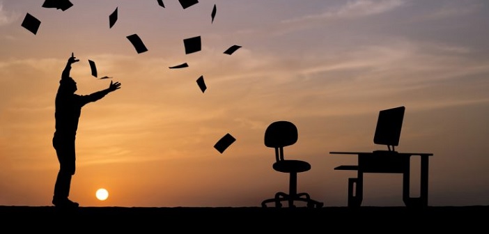 Cinq raisons de plaquer votre job selon James Altucher