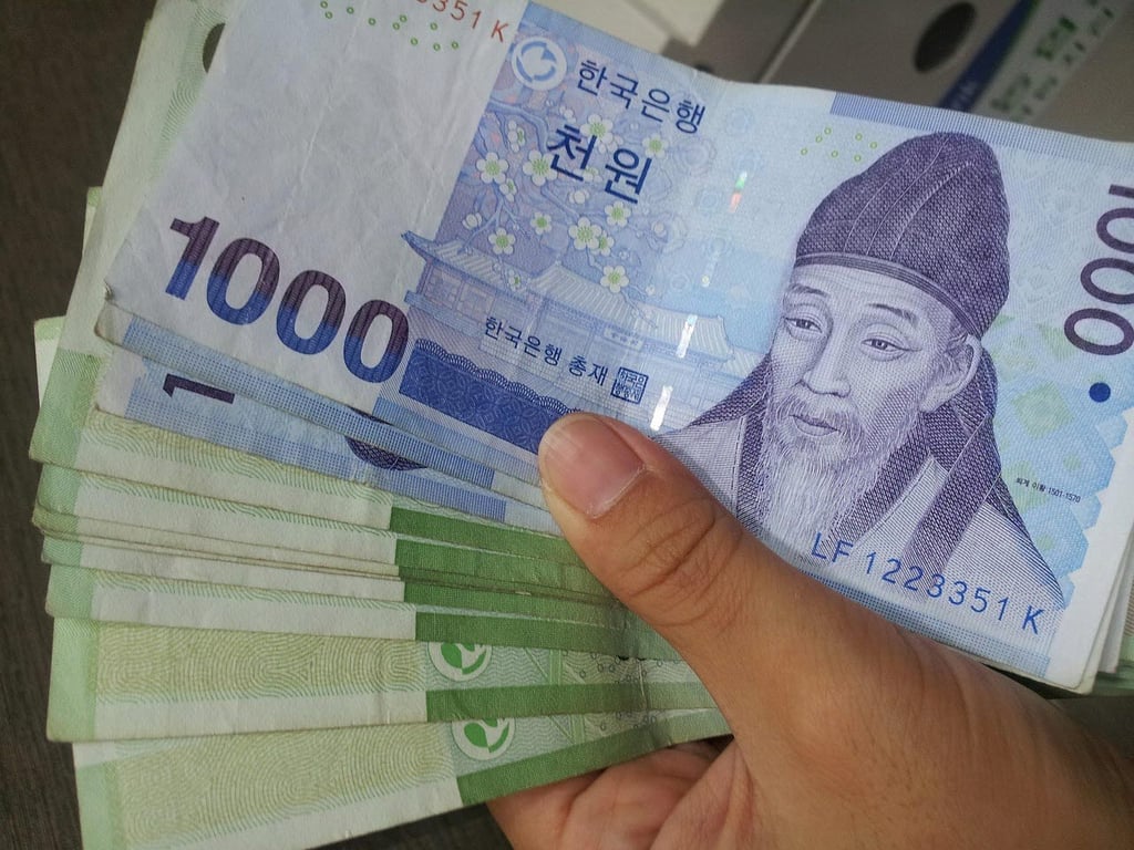 Your Guide to Monthly Living Expenses in South Korea