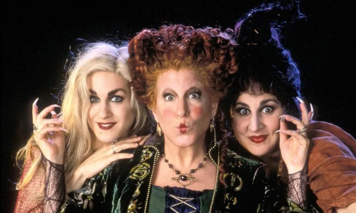 FREE Rooftop Movie: HOCUS POCUS