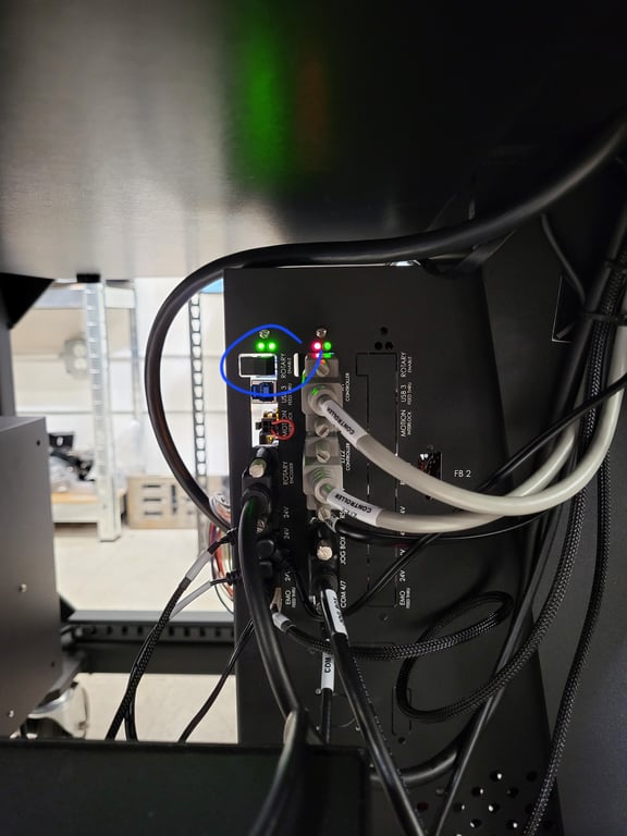 Motor switch turned on (2 LEDs)