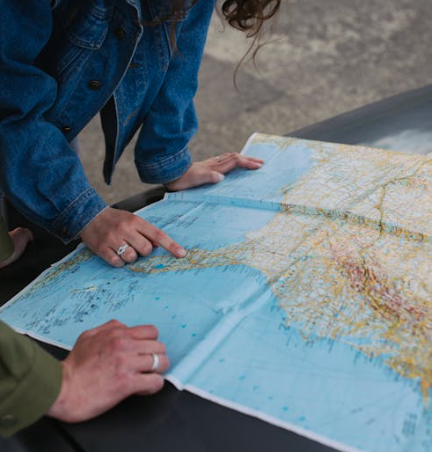 The 3-Hour Warm Contact Finder: Your Guide to a First Prospect List