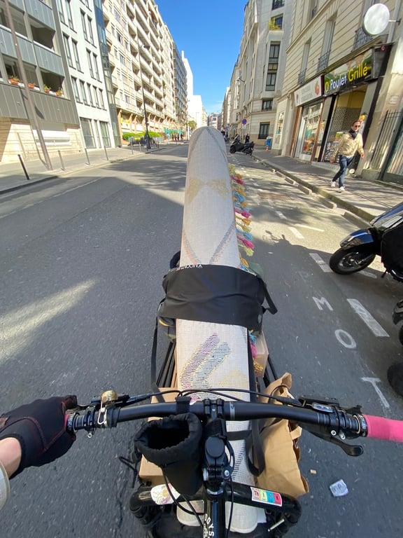 Livraison d’un tapis de salon dans le 20eme arrondissement.
