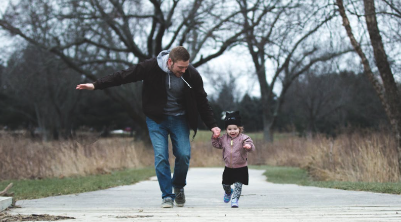 The Hunt, Gather, Parent Method: Your Actionable Book Summary