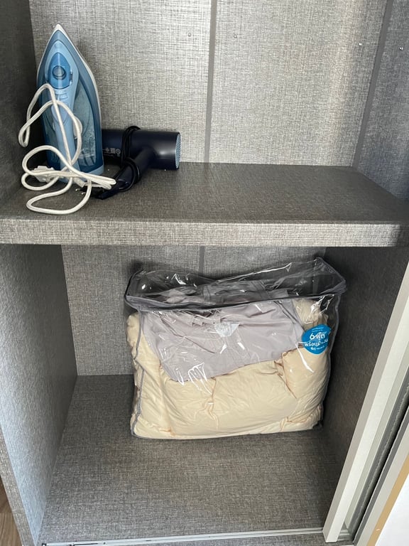  Landlord’s personal belongings