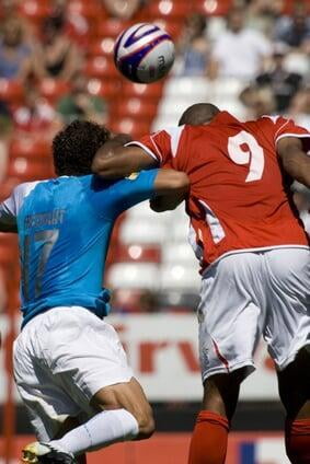 La mise à disposition des joueurs professionnels pour l'équipe de France