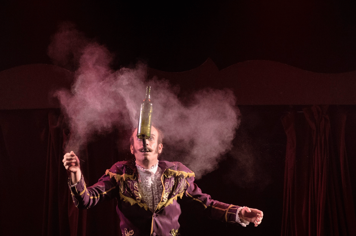 Parangolé | Teatro de Anônimo