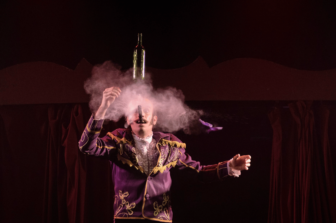 Parangolé | Teatro de Anônimo