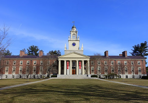 菲利普斯學院 現景 ( Lucas Basso攝)