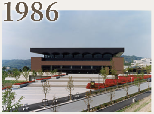 戴維斯紀念館 sur : doshisha-vision2025