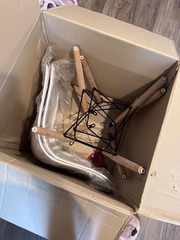 Received 2 Chairs 15.02.2026