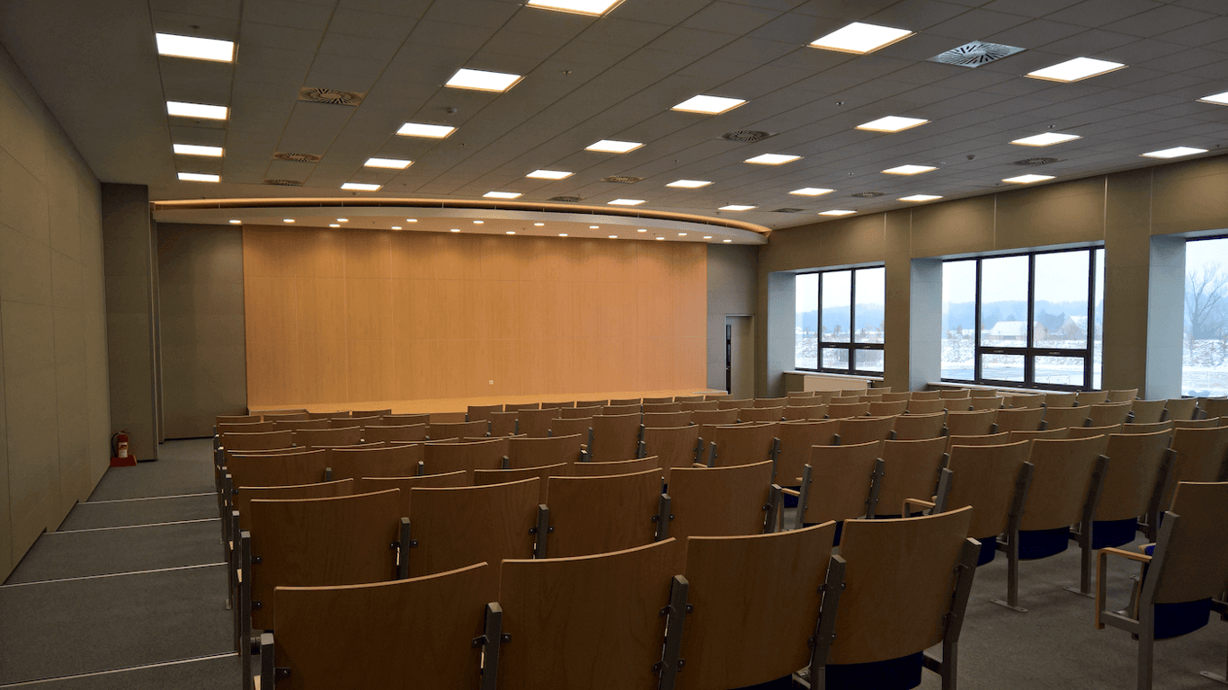 Administrativní zázemí průmyslového areálu, Mošnov (2017)