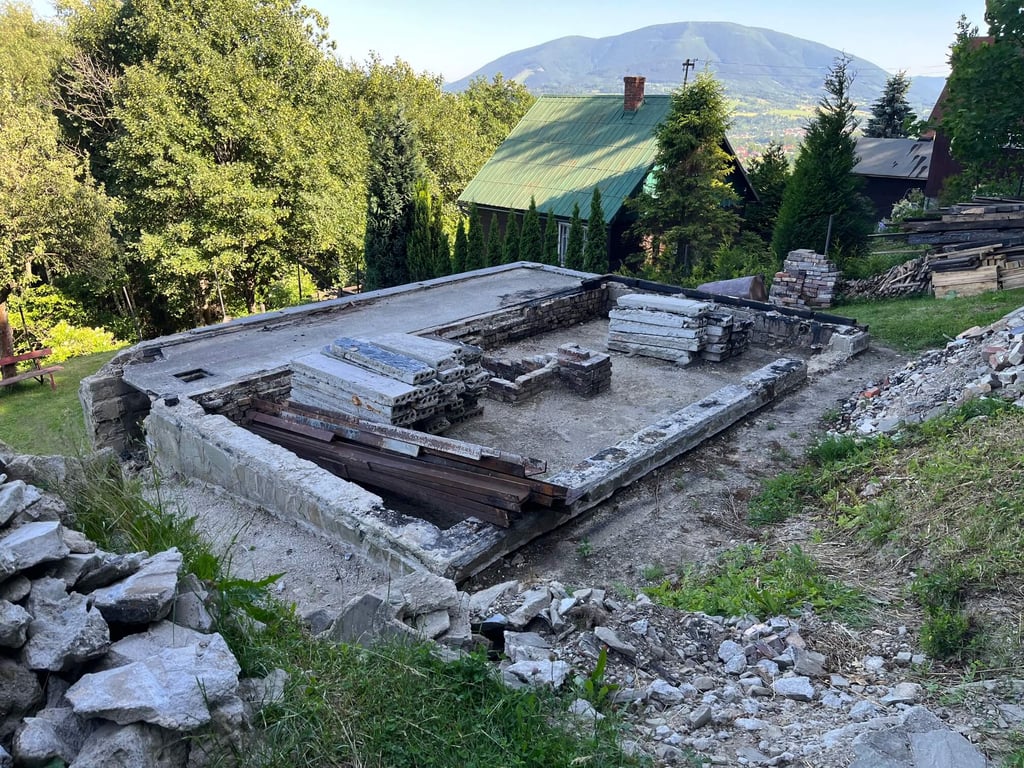 Demolice rekreačního objektu, Frýdlant nad Ostravicí (2022)