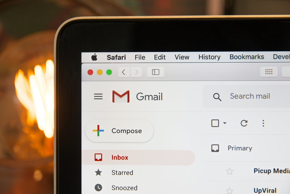 Envoyer des documents par mail