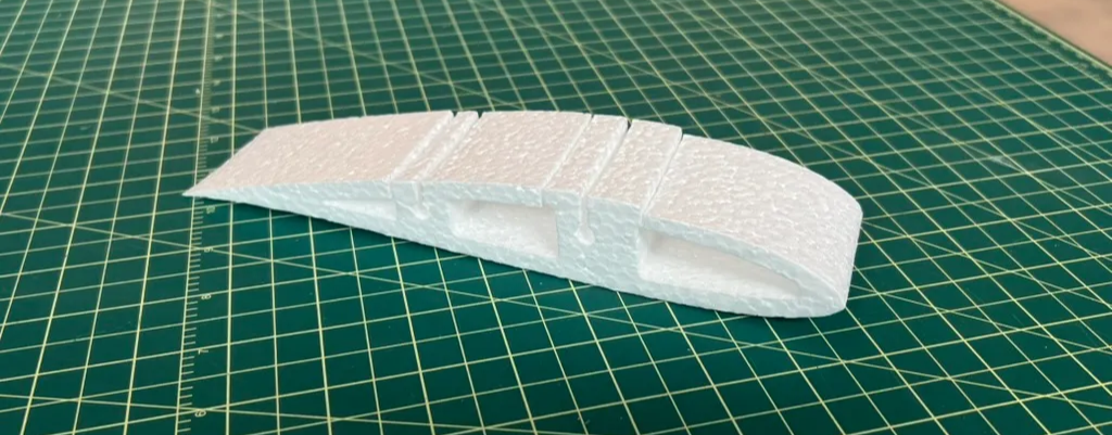 Test airfoil cut with the foam cutter. Those slots in the top would later be fixed in place with epoxy.