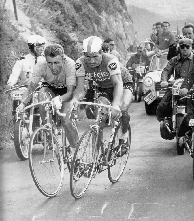 Duel Anquetil-Poulidor lors de l'étape du Puy de Dôme au Tour de France 1964