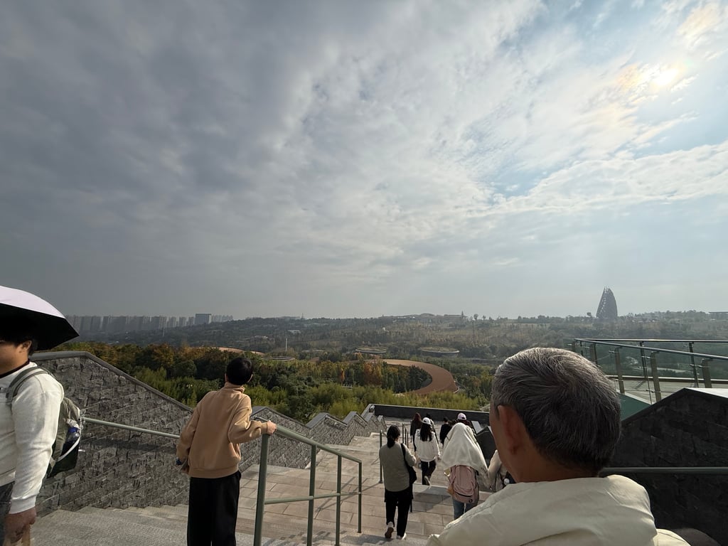 China, Chongqiang & Chengdu - Nov 2025
