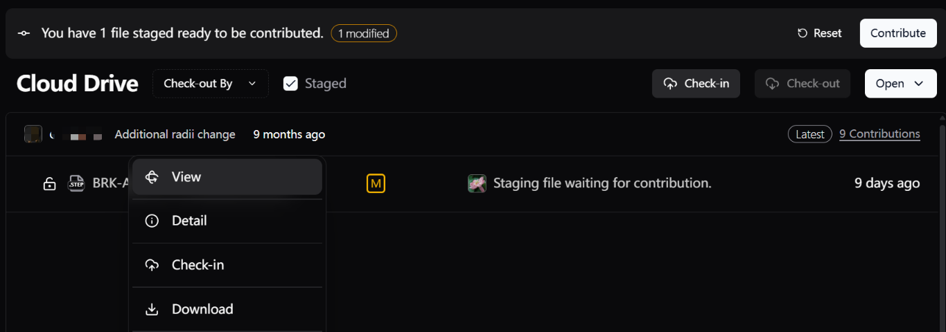A staged file marked M and waiting for contribution, which cannot be starred yet.