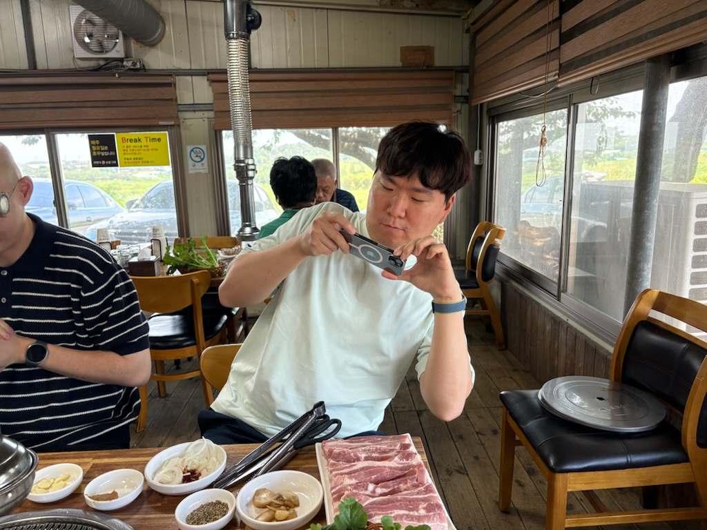 사진 찍어야지~!