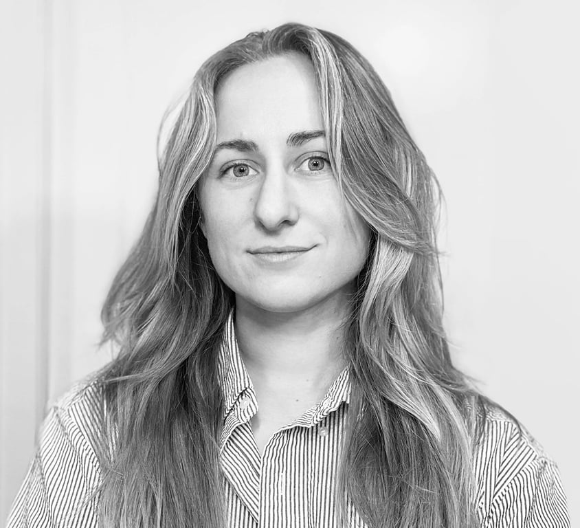 Stephanie+Herynk_RAG_BW_Bio+Pic_02.14.26.webp