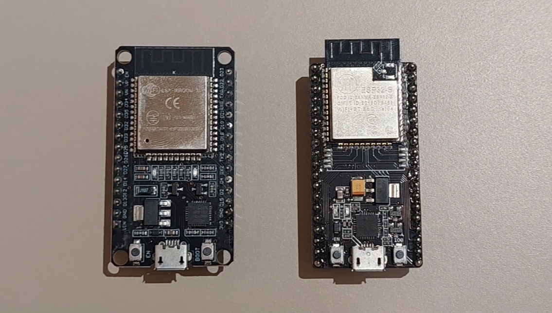 左為 ESP32 DevKit，共 30 個引腳；右為 NodeMCU32，共 38 個引腳