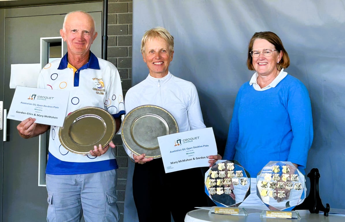 Mary teaming up with playing partner Gordon Giles to win the Australian Open Doubles GC Plate.