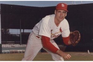ron-taylor-baseball alchetron