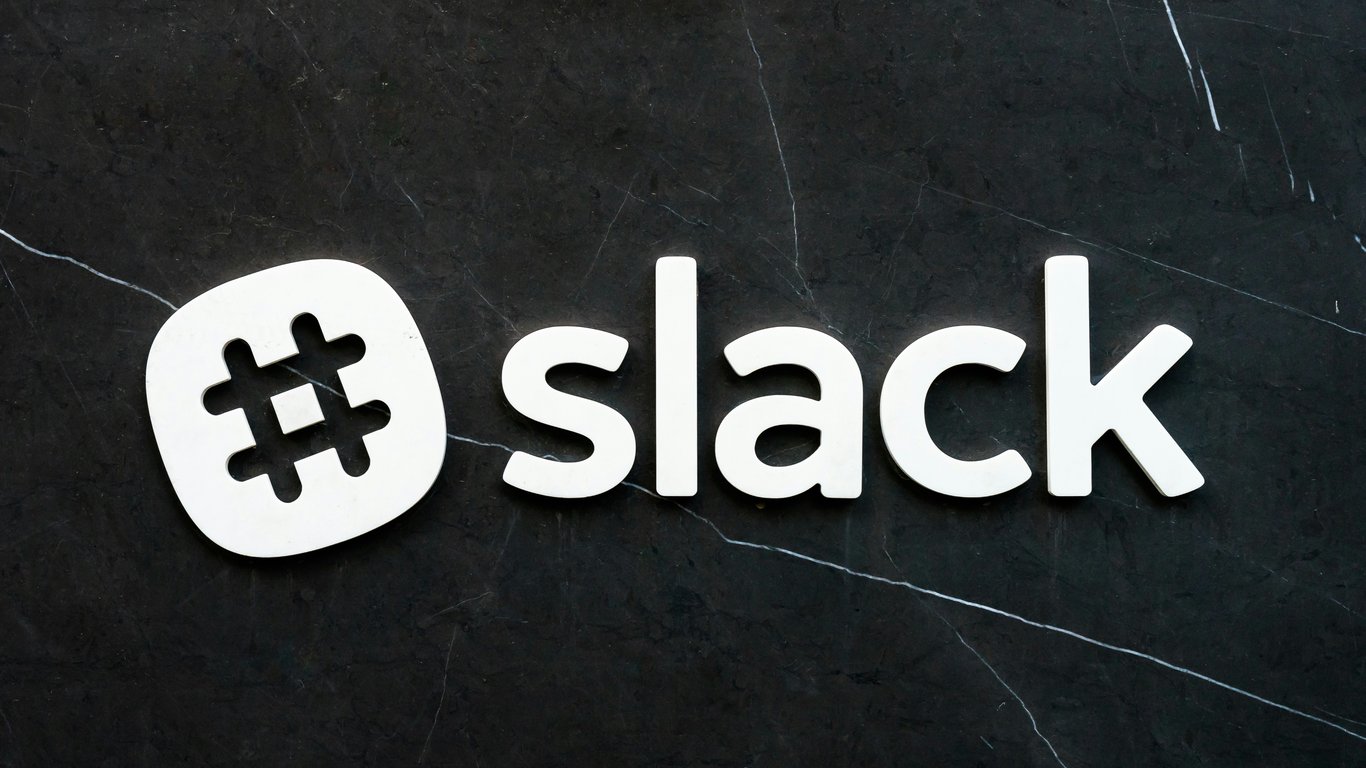 Notion Slack notifications: what changed and 5 workarounds