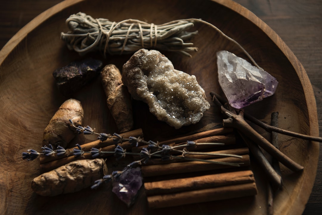 Crystals for Lunar Eclipse: A Guide to Harnessing Eclipse Energy