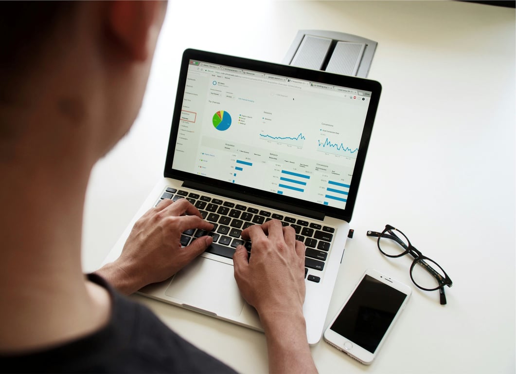 BambooHR to CSI payroll integration: one-way sync + timing