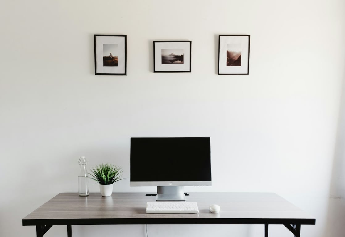 A Lightweight Notion Action Tracker for Founders