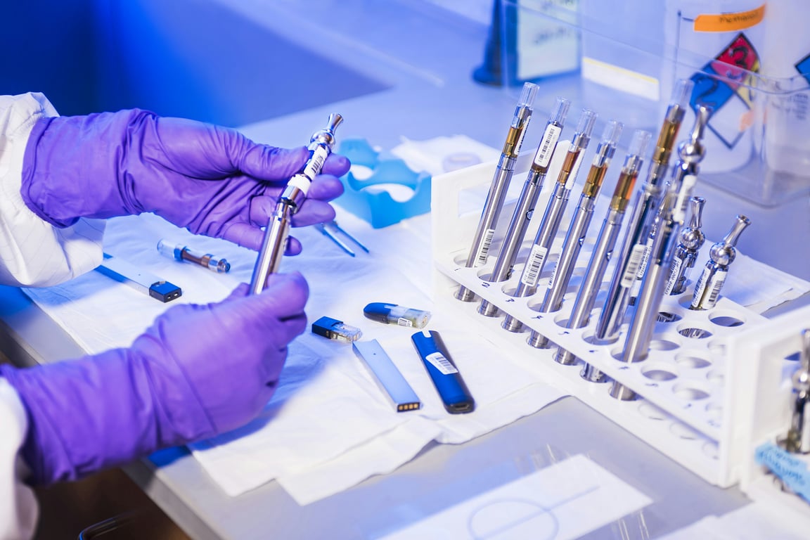 Lot-number traceability in Airtable for medical devices