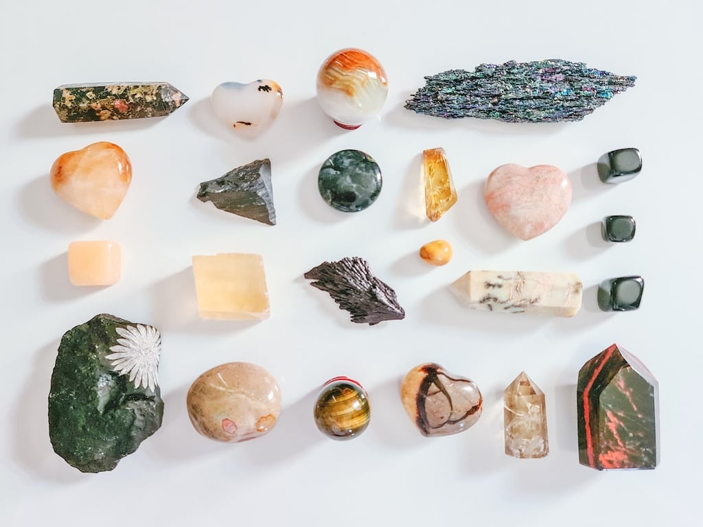 Embracing the Power of Calcite Chakras: An In-depth Exploration