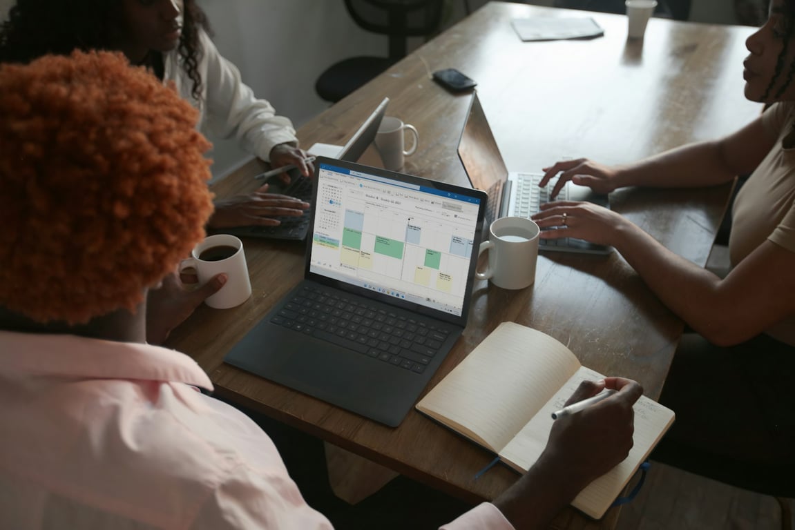 How to Build a Notion Custom Agent for Daily Team Briefings