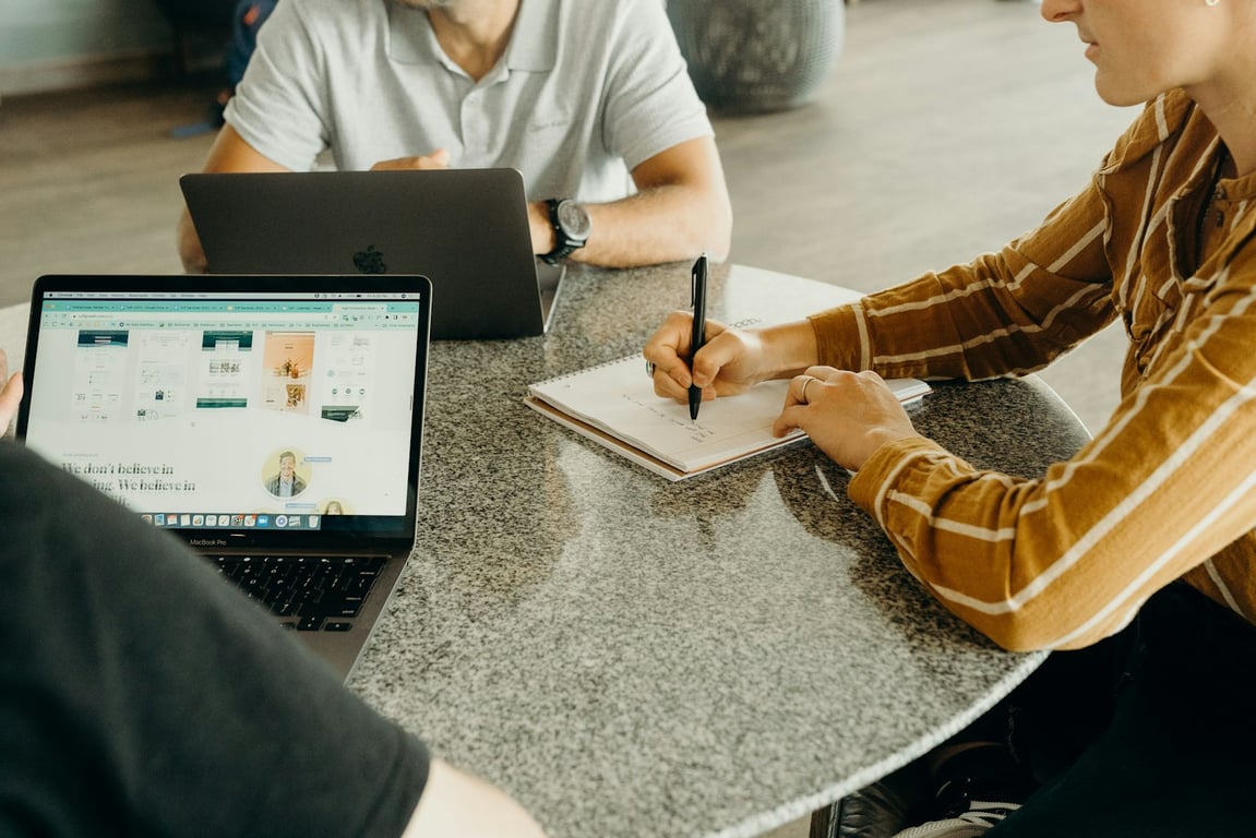 Fathom vs Notion meeting recorder: workflow + consent guide