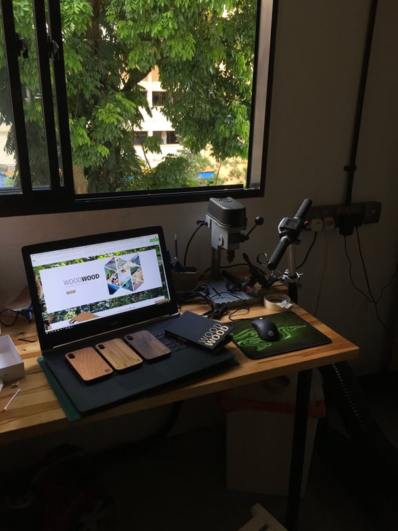 Woodwood.sg - Premium Custom - engraving Phone Case Business