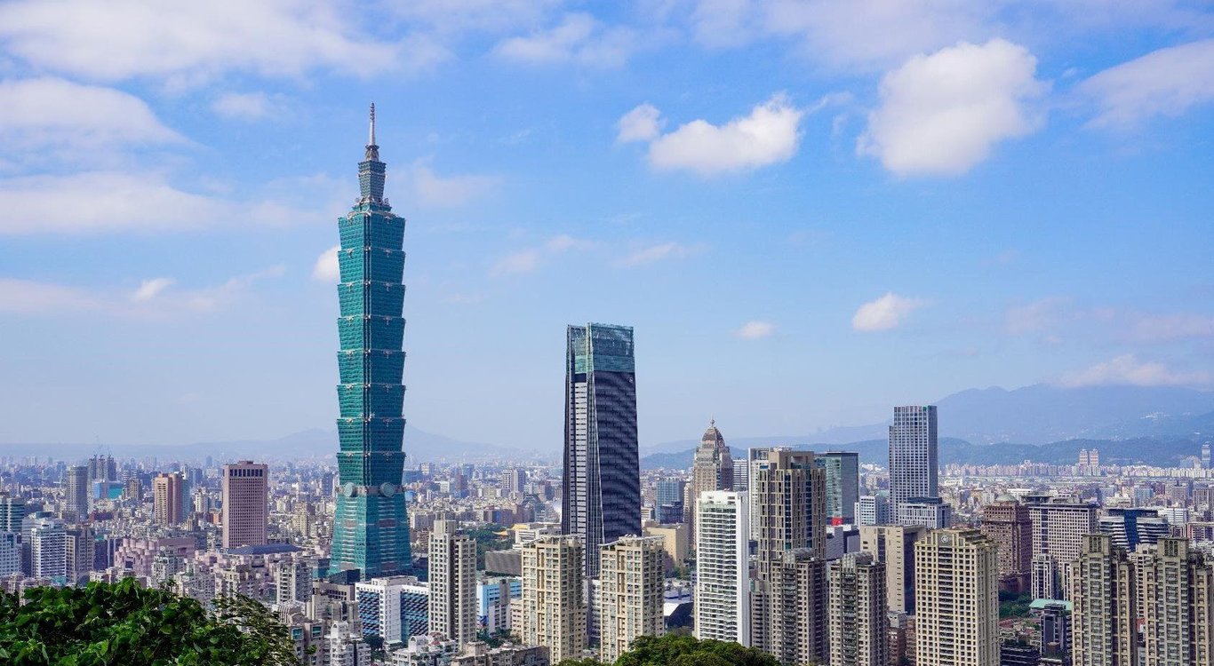 【總經Spotlight】2022 年台灣房地產展望，五大圖表觀察房市泡沫！ | 部落格 | MacroMicro 財經M平方