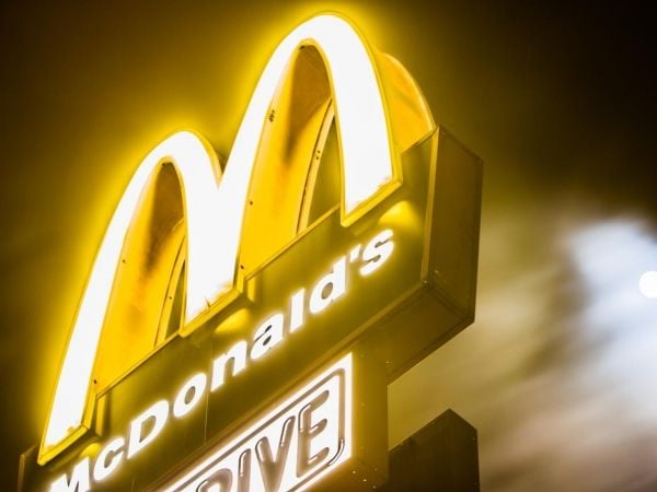 如果你以為麥當勞只靠漢堡和房地產賺錢，就太天真了...麥當勞的賺錢模式比你想得聰明多了 - 今周刊