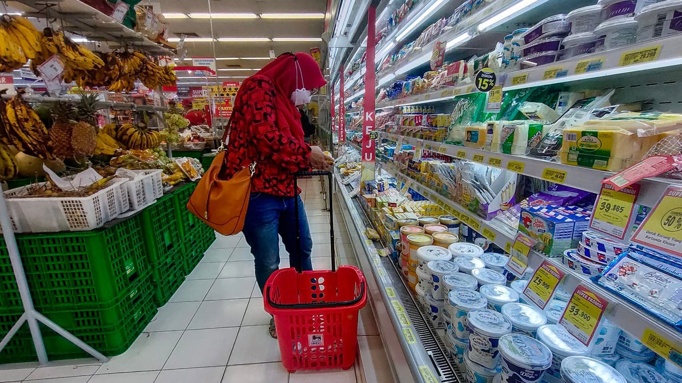 Southeast Asia may face a 'big risk' of social unrest if food prices keep surging