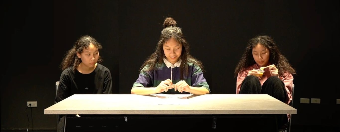 自我虛訪 - 正版電影線上看｜Giloo紀實影音