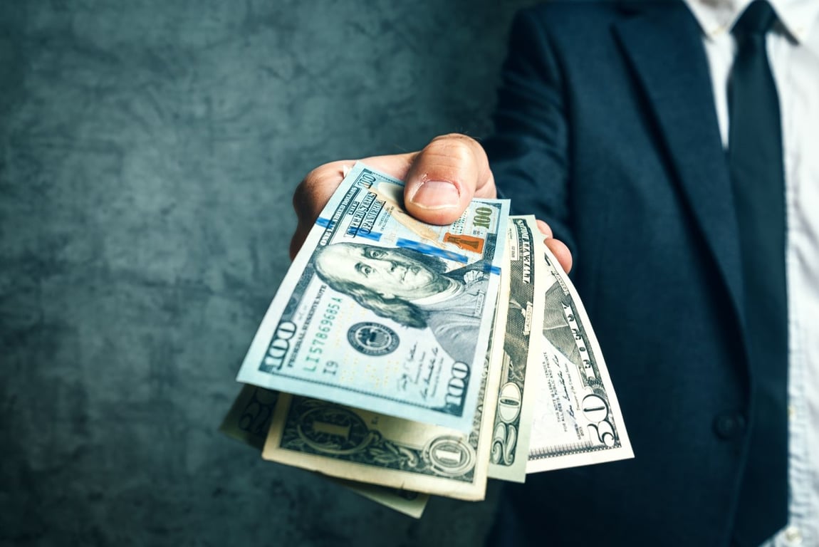 殖利率曲線倒掛是什麼？為什麼和景氣衰退有關？3大關鍵重點秒懂殖利率倒掛 - Smart自學網|財經好讀 - 好生活 - 進修充電(債券,殖利率,殖利率倒掛,美債,峰哥,美債殖利率)