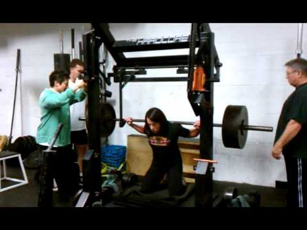 Laura Phelps-Sweatt - Kneeling Squats 515x5