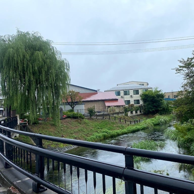 涙橋（柳橋） · 2 Chome-6-3 Hashimoto, Aizuwakamatsu, Fukushima 965-0048, Japan