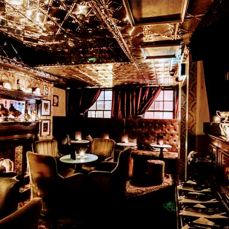 Vintage Cocktail Club